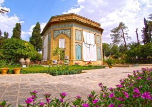 موزه پارس شیراز ( باغ موزه نظر) یادگار کریم خان زند